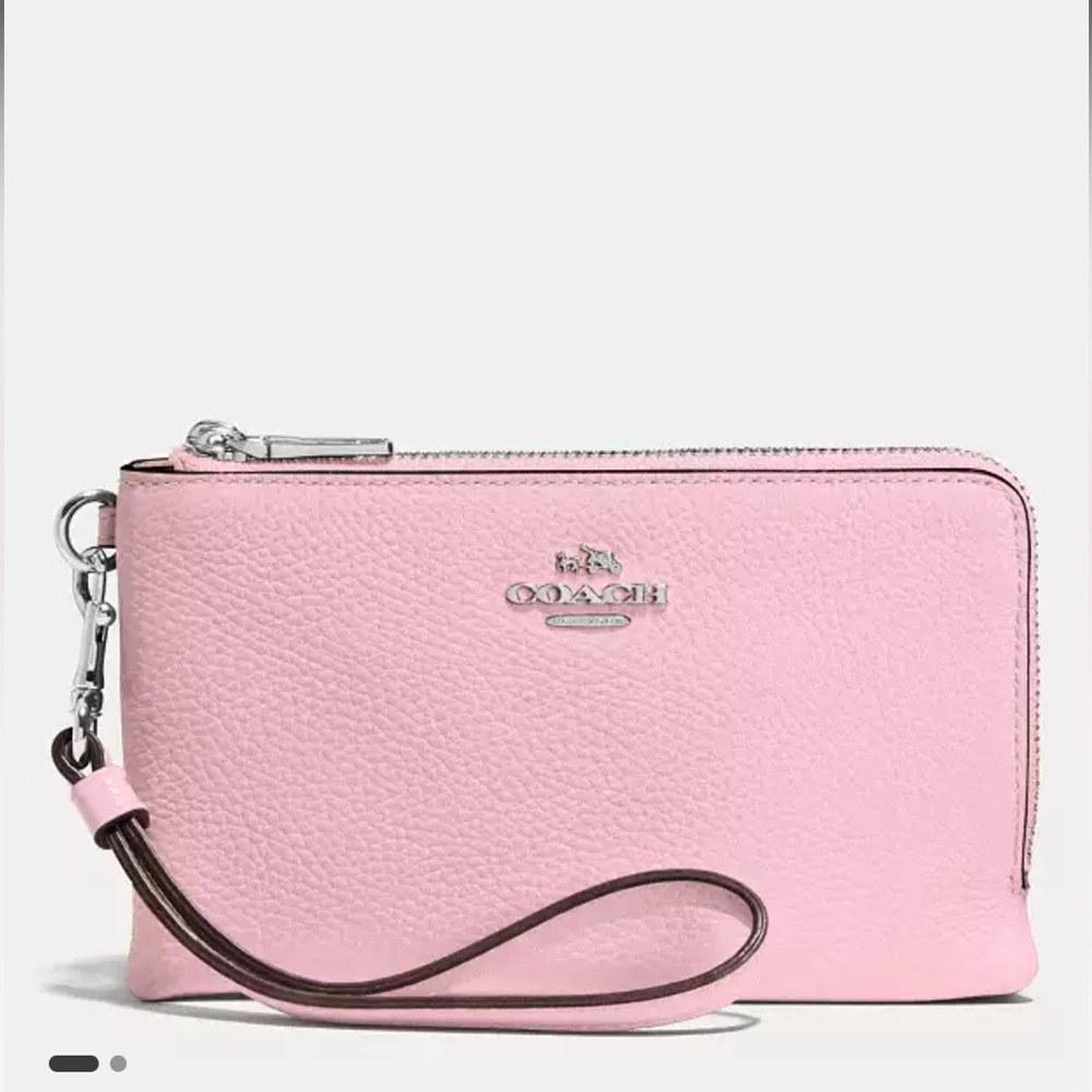 NWT Coach Pink 2 Corner Zipper Compartment Wristlet, Will NOT hold an iPhone
